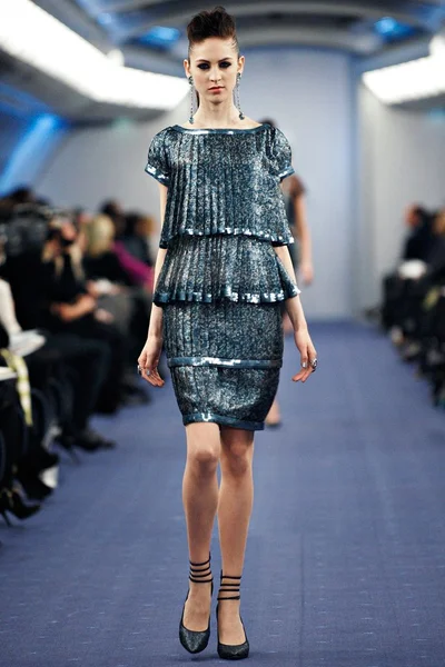 Look 37